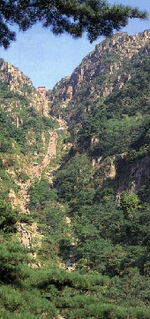 泰山・山東省泰安市